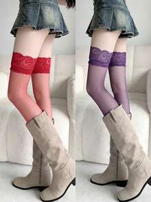 1/2/3双装女士蕾丝过膝长筒袜，精致宽蕾丝花边，硅胶防滑，轻薄顺滑面料，贴合腿部曲线，黑色、红色、紫色、白色等多种颜色可选，适合搭配靴子、裙子，性感又不失优雅，适合春、夏、秋季穿着。 - 彩色 - 查看 17