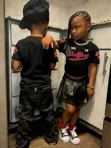 男童夏季字母图案印花短袖T恤 - 黑色 - 查看 2