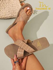 女士平底凉鞋，棕色凉鞋，拖鞋，夏季新款镂空透气个性化拖鞋，平底圆头露趾春夏新款百搭女士凉鞋 - 棕色 - 查看 6