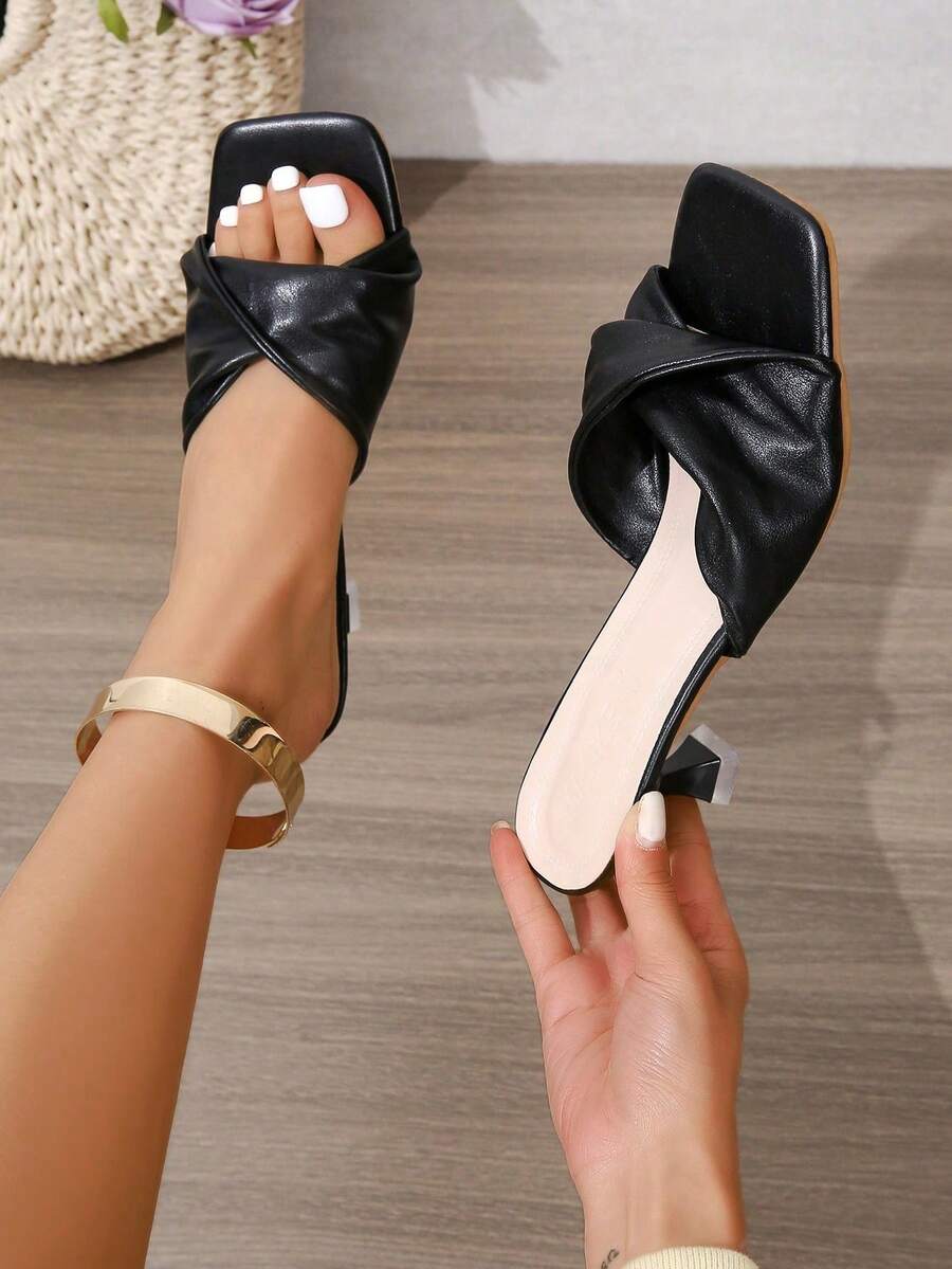 Giày sandal cao gót nữ thời trang, mũi vuông, quai da bóng màu trắng, gót mỏng, kiểu dáng thanh lịch, thích hợp mang đi chơi, cỡ lớn.