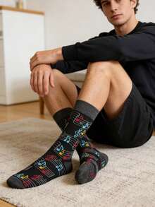1 par de calcetines de media pantorrilla para hombres con contraste de color negro y gris con diseño de notas musicales, versátiles para todas las estaciones - Multicolor - Ver 1