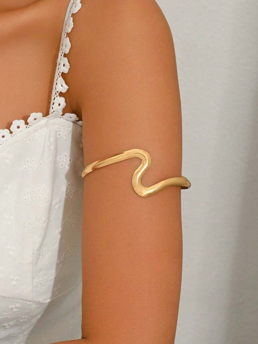Open Geometric Design Bracelet, Fashionable Bangle Suitable For Women's Daily Wear And Vacation - Multicolor - View 1