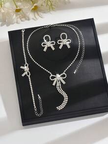 Set de 3 piezas de joyería nupcial, conjunto de collar, aretes y pulsera con diamante de imitación para boda, adecuado para novia, compromiso, aniversario, regalo del Día de San Valentín - Conjunto de cuatro piezas de joyería de plata de 1807 - Ver 2