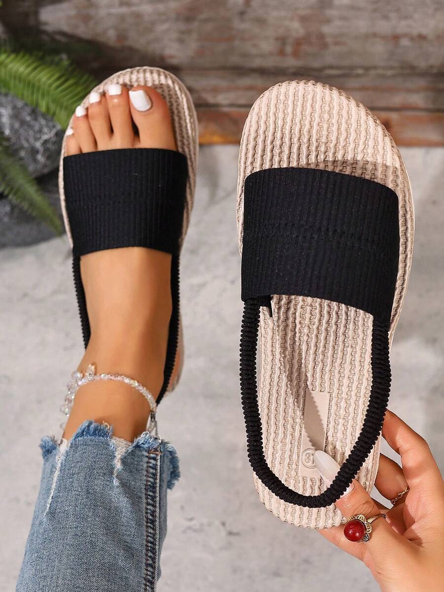 Sandalias planas clásicas para mujer, sandalias de verano ligeras, zapatos de playa cómodos y de moda para damas, zapatos cómodos para interiores y exteriores, sandalias de mujer de fácil deslizamiento - Negro - Ver 1