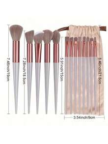 13 piezas Juego de brochas de maquillaje multifuncional, adecuado para sombra de ojos/base/BB cream/corrector, cerdas suaves no irritantes. Incluye brochas para polvo/iluminador/rubor, adecuado para principiantes y profesionales. Maquillaje completo en un solo set, eficiente y práctico. Las cerdas suaves recogen el polvo uniformemente, aplicación natural y suave. Herramienta esencial para el maquillaje diario y tutoriales de maquillaje. Fácil de almacenar. - A - Ver 12