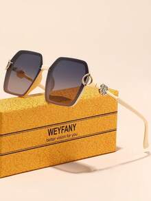 WEYFANY 女士时尚太阳镜，大码女士多边形偏光太阳镜，镜腿饰有水钻，TAC材质轻盈耐用，佩戴舒适，优雅复古简约百搭时尚镜框 - 彩色 - 查看 10