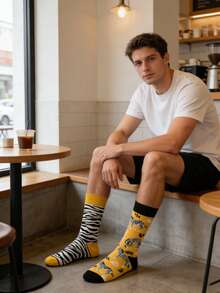 1 Pair Men's Reversible Black And Yellow Zebra Pattern Mid-Calf Socks, And Versatile For All Seasons - Multicolor - View 5