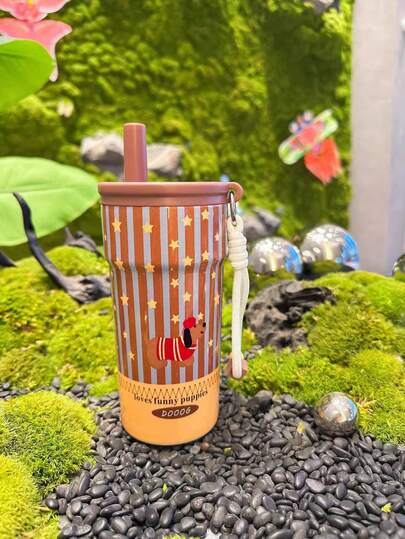 1 bình nước giữ nhiệt bằng thép không gỉ dung tích lớn, kiểu dáng thời trang, có tay cầm và ống hút.