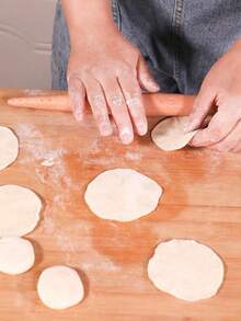1pc Wooden Rolling Pin, Khaki Multi-Purpose Baking, Dumpling & Noodle Making Rolling Pin - Khaki - View 3