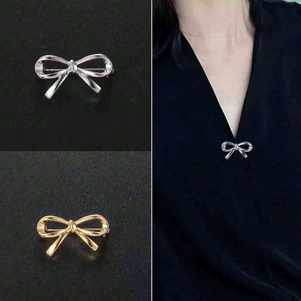 4 piezas Clips de con lazo, Ganchos invisibles para fijar el cuello de suéteres y trajes de mujer, diseño exclusivo, en dorado y plateado - Oro 4 piezas - Ver 1