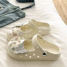 2025 Versátiles Zapatillas de Casa Mary Jane, Sandalias Slip-On Minimalistas Ligeras con Mariposa de EVA y Perla - Beis - Ver 1