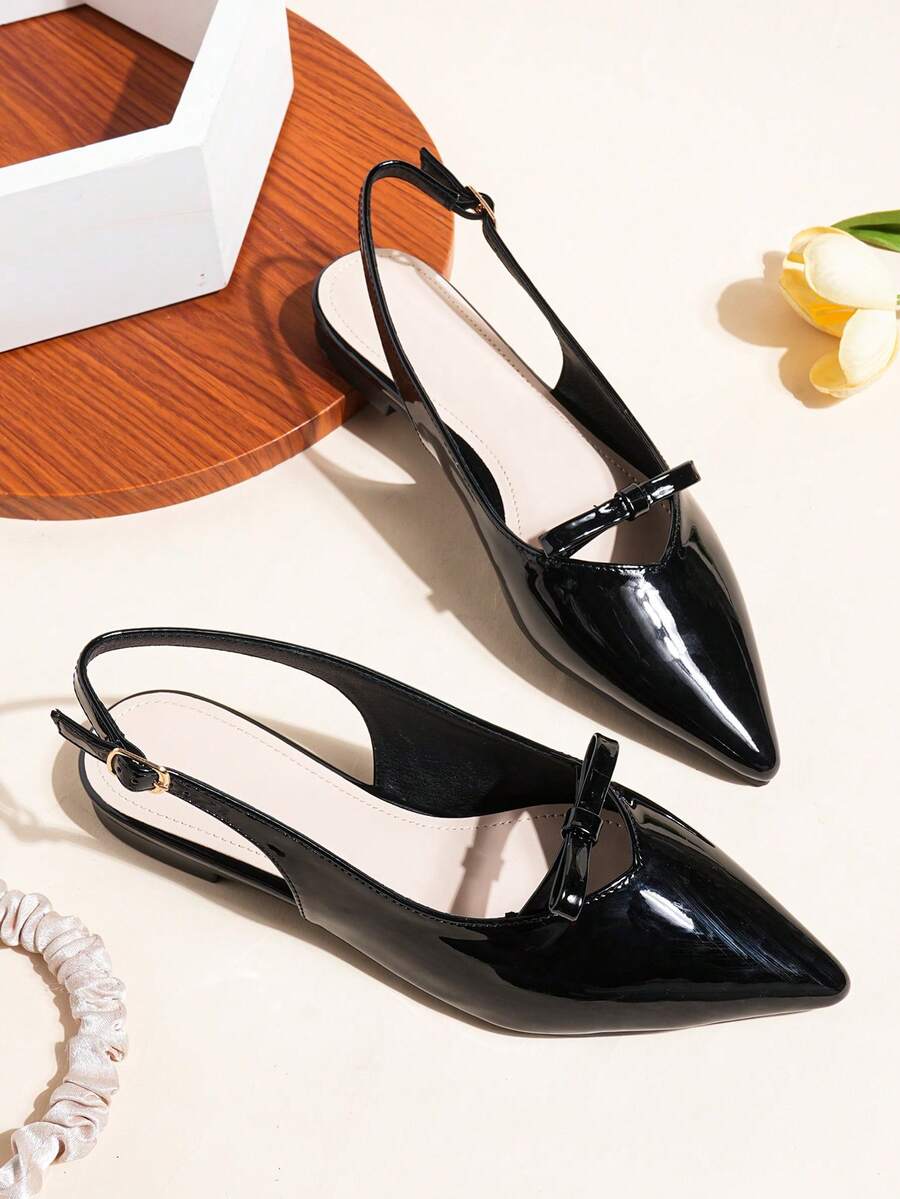 2026 Spring/Autumn New Pointed Toe Slip-On Sandals For Women, French Style One-Strap Closed Toe Flat Sandals - Black - View 1