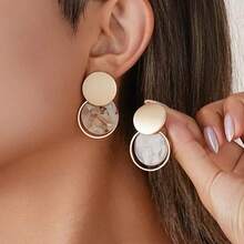 1 Pair Asymmetrical Floral Pattern Acrylic Round Pendant Earrings, Versatile & Elegant Gift - Yellow Gold - View 1