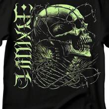 Green Skull T-shirt: Barbed Wire Gothic Rock Tee - Negro - Ver 8