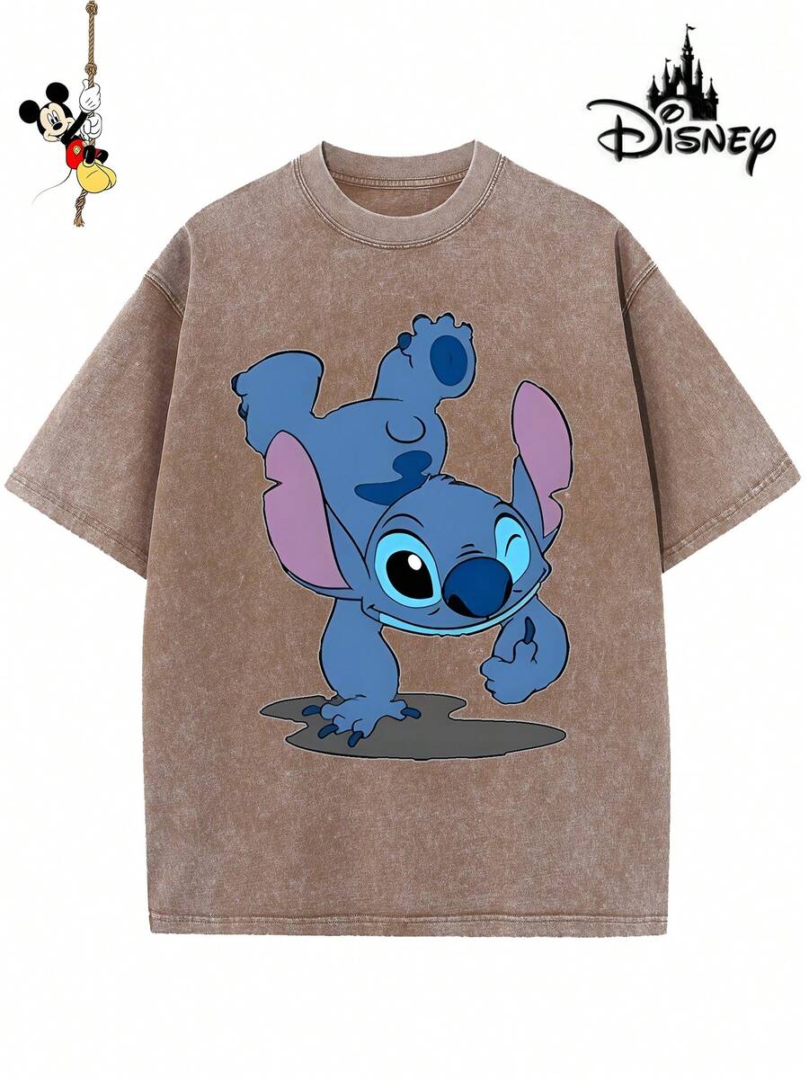 Disney-Licensed Men's Cotton T-Shirt For The 2026 Family Holiday. Featuring A Stitch Motif, Washed Crew Neck, Soft And Comfortable Feel, Easy Care And Suitable For Various Occasions Such As Holidays, Everyday Life And Commuting – Full Of Festive Spirit. - 咖啡棕 - 查看 1