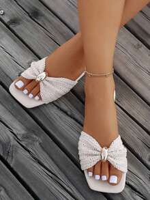 Arrival Women's Sandals, Flat Square Toe Design, Fresh Bow Accent, High-End Gold-Tone Hardware, Slip-On Style, Lightweight & Comfortable, Mix & Match, Suitable For Home, Spring/Summer Outdoor, Casual Country Vacation, Street Fashion Beach Slippers - Màu be - Xem 5