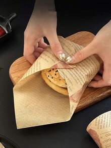 50/100/200张食品包装纸，三明治包装纸，烘焙纸，防水防油托盘纸，面包、三明治、烧烤防油垫纸，烘焙煎炸吸油纸，零食垫纸，英文报纸，托盘蜡纸 - 棕色 - 查看 5