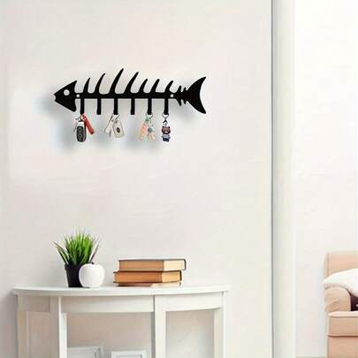 1个鱼骨造型壁钩，带钥匙收纳功能的墙面装饰