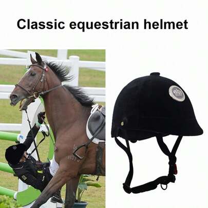 1顶传统成人马术头盔，适用于骑术仪式、戏剧表演等场合。银色天鹅绒包裹的盔冠，可调节头带和绑带，ABS加固防护外壳，适合男女马术训练、马术比赛、户外骑行等。