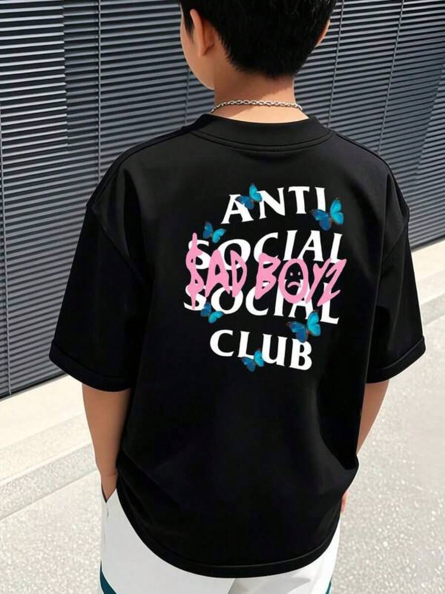 Black Short-Sleeved T-Shirt With Anti Social Club Print And "Sad Boyz" Text In Pink And Blue, Ideal For Casual Daily Wear, Suitable For All Year Round, Comfortable, Breathable, 100 Percent Cotton, Machine Washable, Teen Clothes, Summer Clothes, Shirts For Boys And Girls. - màu đen - Xem 1