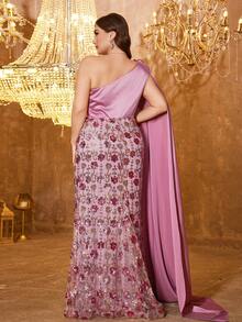 【随机印花】UNITHORSE Plus 女士斜肩单肩手工立体花朵飘逸袖缎面拼接亮片修身长款晚礼服 - 粉色 - 查看 2