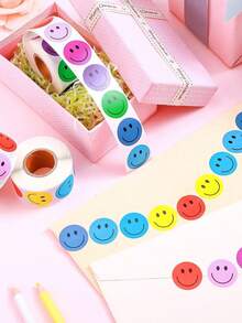 500pcs/Roll Cute Cartoon Smiling Face Stickers, Reward & Encouragement Stickers, Gift Envelope Seals, Waterproof PVC Stickers, School Supplies, Back To School - Multicolor - View 4