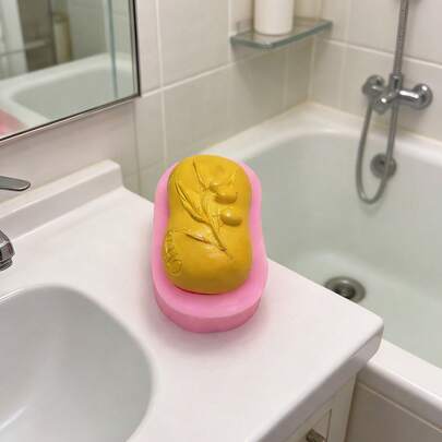 1 Piece Pink Floral Pattern Soap Silicone Mold, Handmade Craft, Suitable For Soap, Scented Hanging Ornaments, And Candle Making, Easy To Demold, Reusable Silicone Mold.