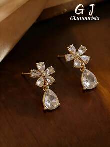 一对优雅的个性化水钻花朵泪滴吊坠耳环，适合女性日常佩戴，也适合节日、约会和派对等场合。 - 花朵水滴 - 查看 6