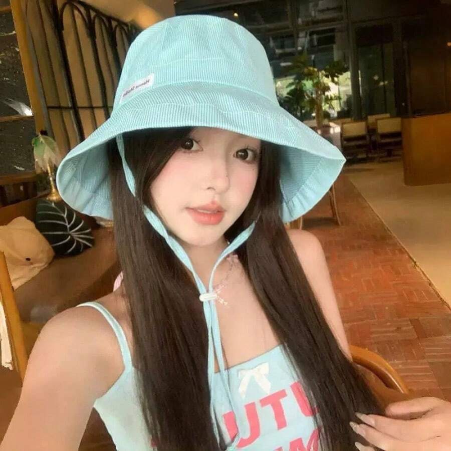 2026 Summer New Stylish Versatile Sun Hat, Japanese Fresh Striped Bucket Hat, Suitable For Large Head Circumference, Makes Face Look Smaller - Multicolor - View 1