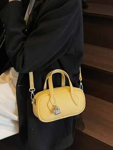 女士时尚别致金属扣设计单肩包，简约百搭都市通勤风格，配有可调节肩带 - 黃色 - 查看 4