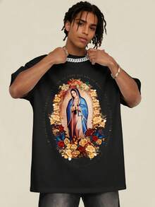Camiseta para hombre con estampado de la Virgen de Guadalupe rodeada de rosas y texto religioso estilo Y2K streetwear ideal para uso diario regalo para novio regalo para novia regalo cotidiano - Negro - Ver 5
