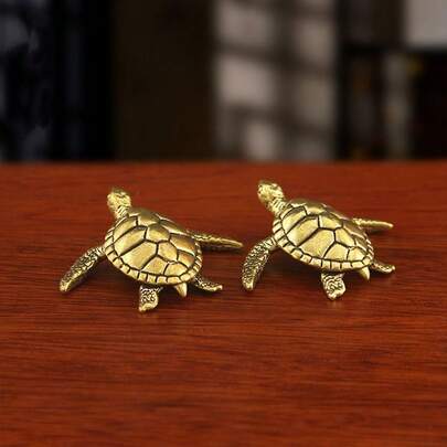 金铜乌龟家居装饰：可爱的黄铜乌龟雕塑，适合家居装饰，无需电源，适用于客厅和办公室，是送给动物爱好者和家居装饰爱好者的完美礼物。
