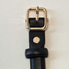 1条细款黑色腰带，适合搭配牛仔裤和连衣裙 - 黑色 - 查看 3