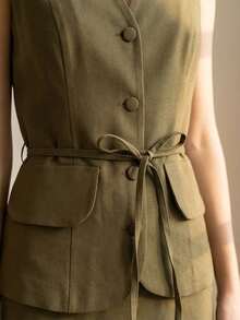 Elegant Formal Ensemble Consisting Of A V-Neck Vest With Tie Detail And A Midi Skirt With A Slit | Sophisticated Cut | Marrant - 軍綠色 - 查看 6