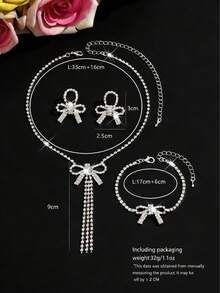 Set de 3 piezas de joyería nupcial, conjunto de collar, aretes y pulsera con diamante de imitación para boda, adecuado para novia, compromiso, aniversario, regalo del Día de San Valentín - Conjunto de cuatro piezas de joyería de plata de 1807 - Ver 3