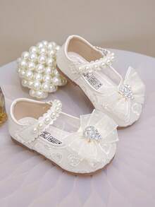 1 Pair Girls' Children's Fashion Lace Handmade Butterfly Decor Minimalist Floral Trim Embroidered Shiny Bead Breathable Mesh & PU Material Non-Slip TPR Sole Hook And Loop Strap Round Toe Soft Princess Sandals, Suitable For Dresses, Piano Performance, Spring/Summer/Autumn - Beige - View 9
