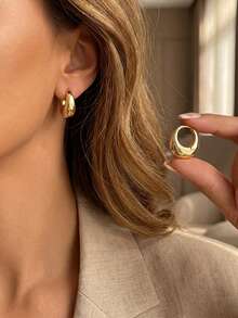 Golden And Silvery Crescent Hoop Earrings – Modern And Elegant Design For Women, Fashion Jewelry - Bags and Earrings - View 1