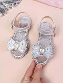 2026夏季新款女童银色水钻蝴蝶结凉鞋，软底防滑公主鞋 - 銀色 - 查看 3