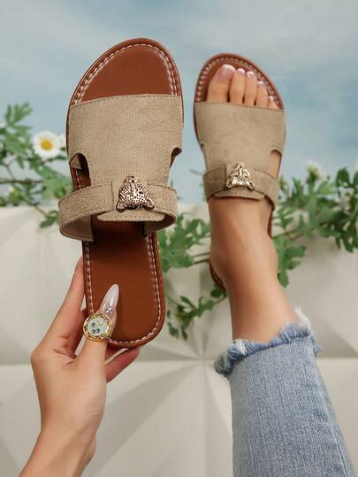 Khaki Flat Slippers With Metal Leopard Head Buckle, Suede Material Round Toe Strap Slip-On Beach Sandals, Elegant Casual Versatile Women's Flat Slide Sandals, New Summer Fashion