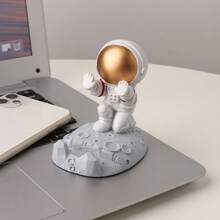 1 pièce Support créatif pour téléphone et tablette en forme d'astronaute - Matériau ABS durable, design de dessin animé mignon avec figurine d'astronaute dynamique, convient pour la maison, le bureau, les cours en ligne, la décoration d'astronaute - Multicolore - Voir 6