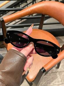 1pc Men's Fashion Fashion Glasses New High-Quality Retro Oval Rivet Niche Design Casual Versatile Street Style Daily Outdoor Driving Travel UV Protection - Multicolor - View 14