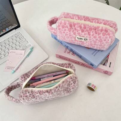 Retro Leopard Print Clutch Makeup Bag. Large Capacity Travel Portable Makeup Bag/Leopard Print Clutch For Women, Stylish Student Portable Toiletry Bag, Perfect For Women's Travel And Back-To-School Use.