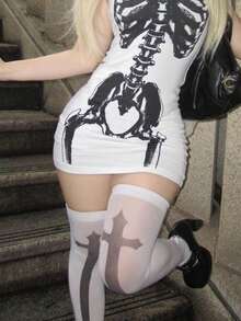 1 Pair Of Gothic Cross-Shaped Long Knee-High Stockings Made Of Velvet, Cosplay Style, Lolita Knee-High Stockings - Multicolor - View 3