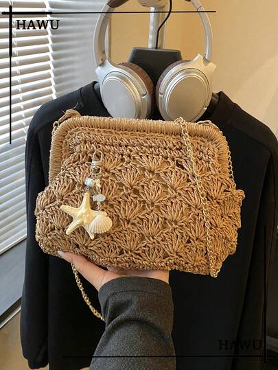 Starfish & Seashell Straw Clutch With Chain Strap | Summer Beach Vacation Essentials