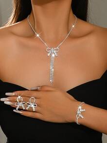 Set de 3 piezas de joyería nupcial, conjunto de collar, aretes y pulsera con diamante de imitación para boda, adecuado para novia, compromiso, aniversario, regalo del Día de San Valentín - Conjunto de cuatro piezas de joyería de plata de 1807 - Ver 6