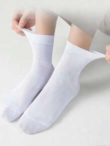 10双装男女通用纯白色柔软舒适中筒袜，适合日常穿着、户外休闲、运动、搭配乐福鞋、运动鞋，四季皆宜。 - 白色 - 查看 1