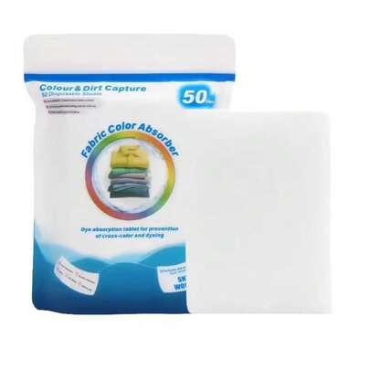 2 tờ giấy thấm màu dùng cho giặt ủi, ngăn ngừa lem màu và phai màu, giữ cho quần áo luôn tươi sáng. 50 tờ/túi.