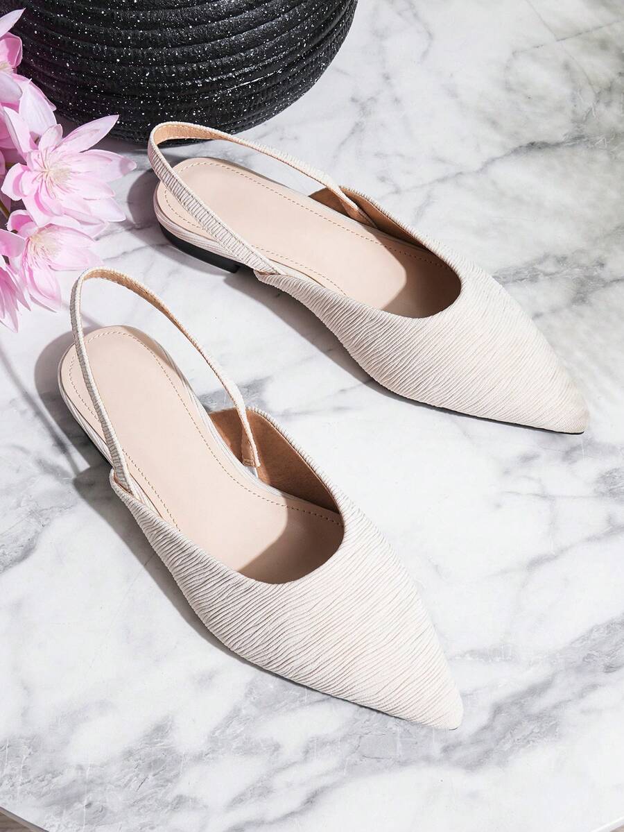 Vintage Beach Sandals For Women, Casual Woven Hollow Closed Toe Mule Slip-On Shoes, Vacation Style - Apricot - View 1