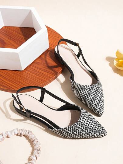 2026 New Pointed Toe Black Flat Sandals, European And American Buckle Strap Slip-On Daily Wear Summer Shoes For Women