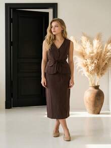 Elegant Formal Ensemble Consisting Of A V-Neck Vest With Tie Detail And A Midi Skirt With A Slit | Sophisticated Cut | Marrant - 巧克力棕 - 查看 1